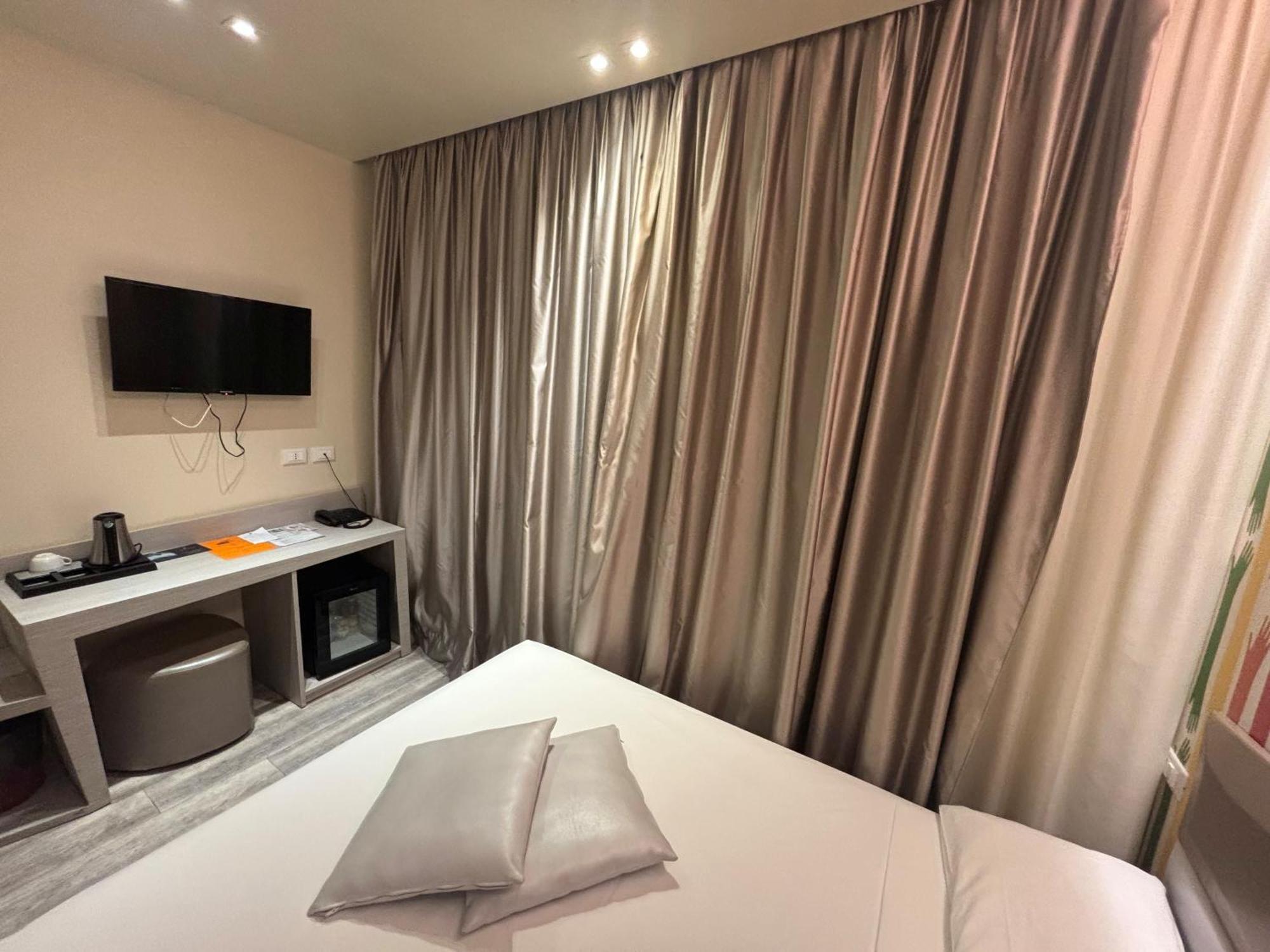 Hotel Fiera Wellness & Spa Bologna Esterno foto